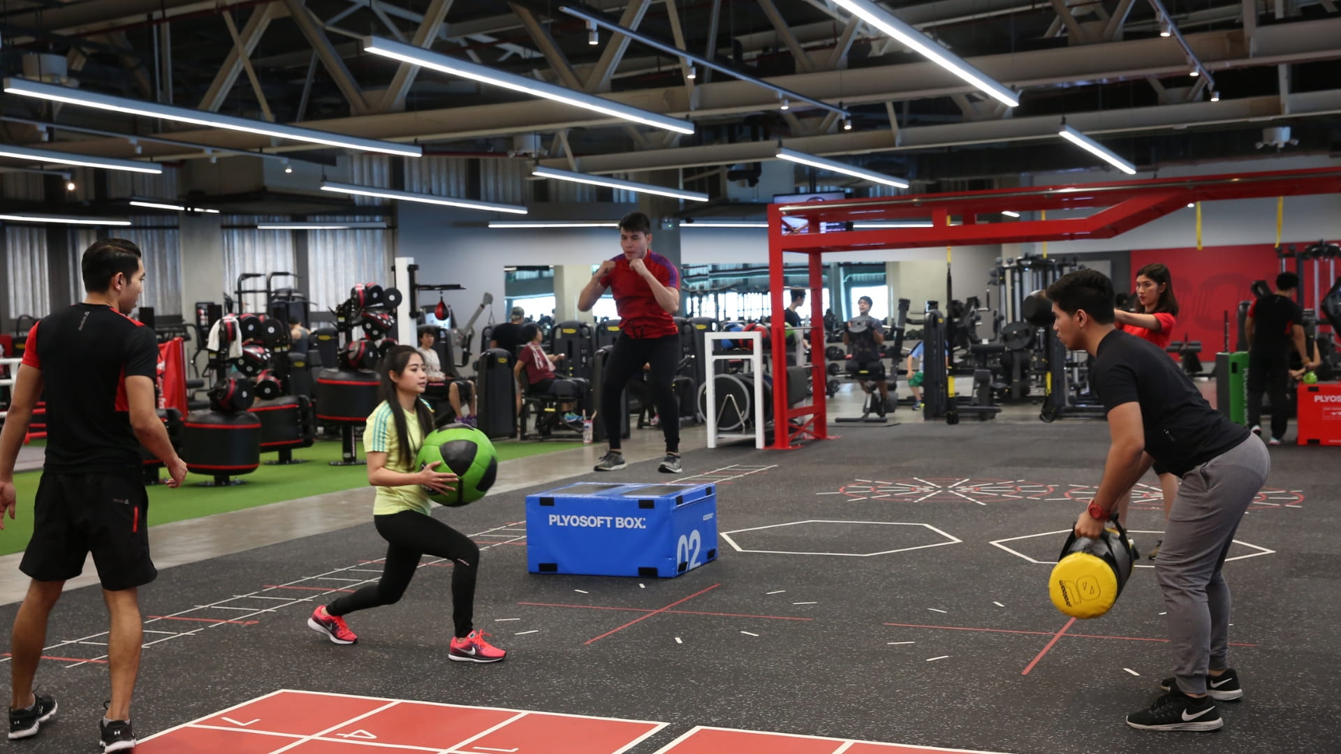 Group Exercise Classes at Fitness First | Gym Etiquette & Rules