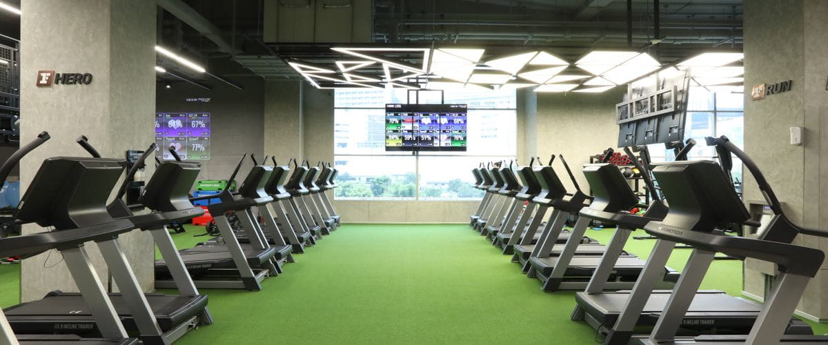 fitness-first-zone-central-world-cardio-area